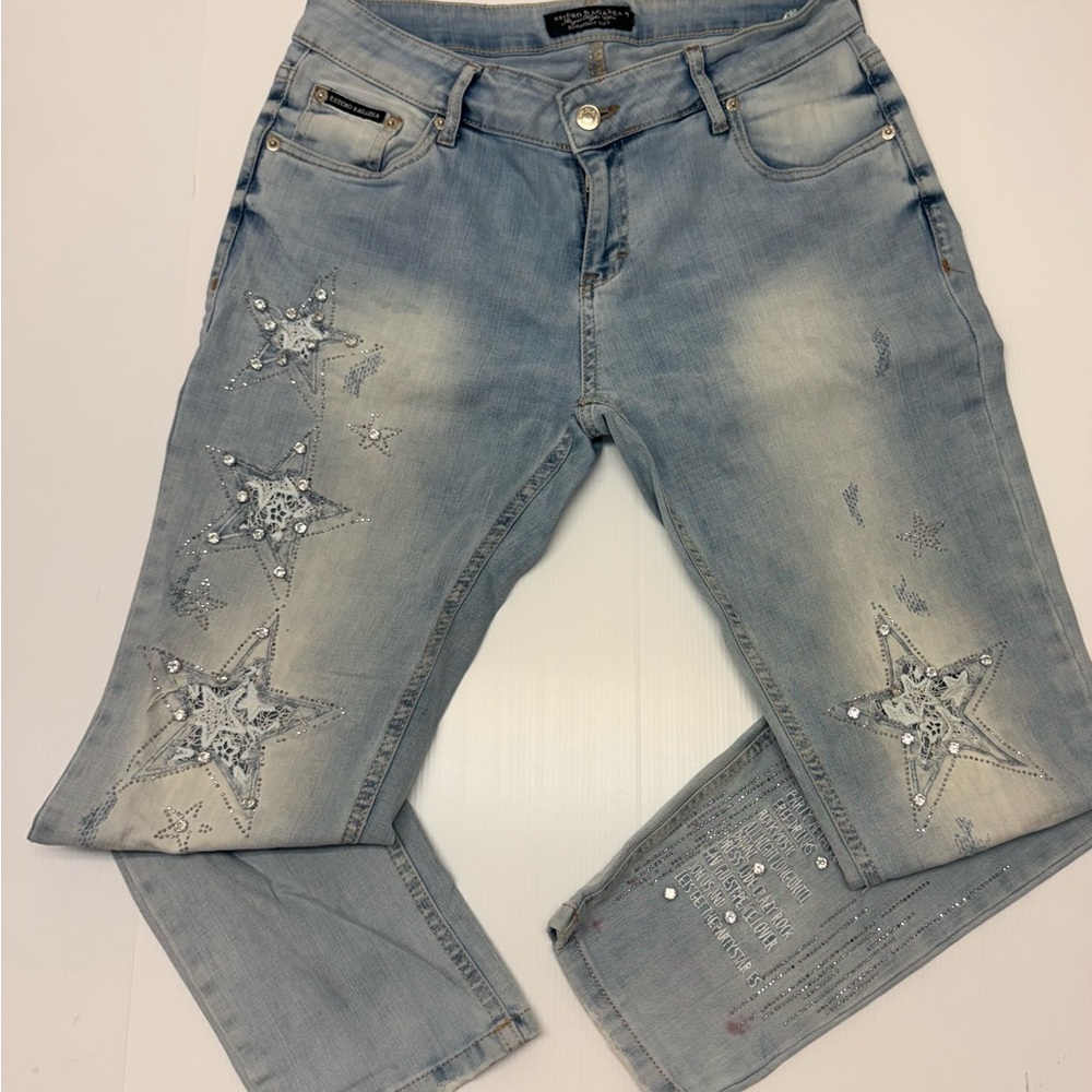 P107- Stylish Light Blue Star-Embellished Jeans